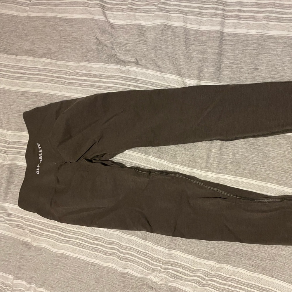 OG ALPHALETE LEGGINGS